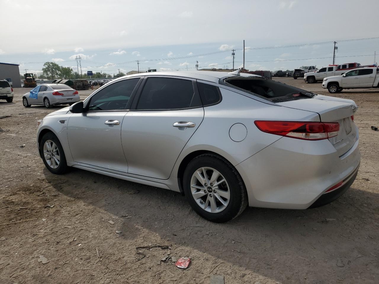 5XXGT4L31JG213851 2018 Kia Optima Lx