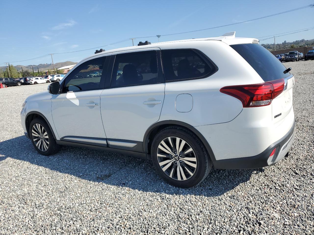 JA4AD3A34KZ039041 2019 Mitsubishi Outlander Se