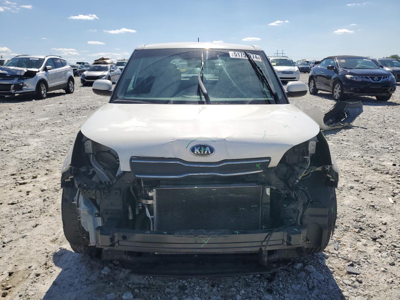 KNDJN2A28K7025417 2019 Kia Soul