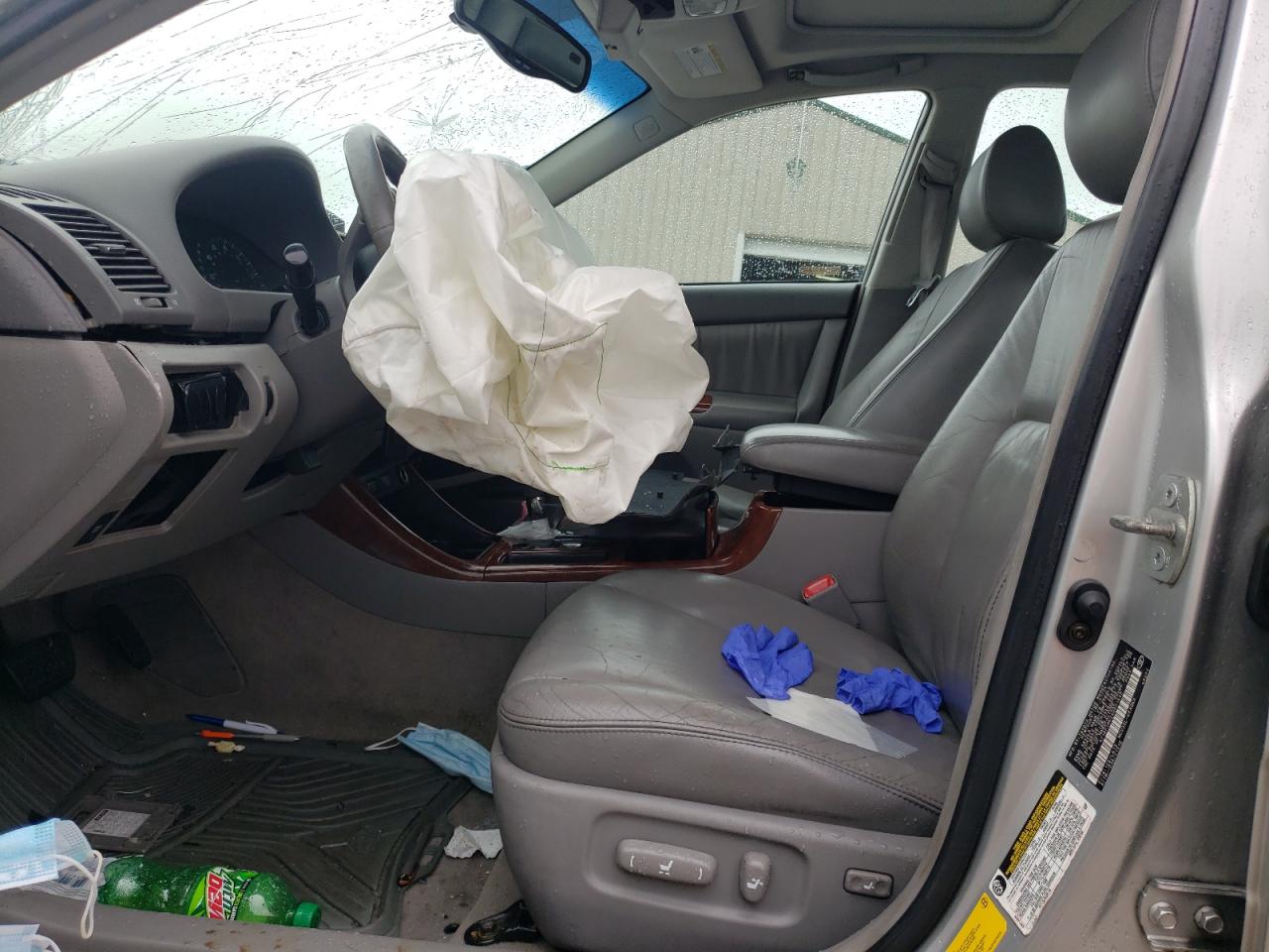 4T1BF30K24U071642 2004 Toyota Camry Le