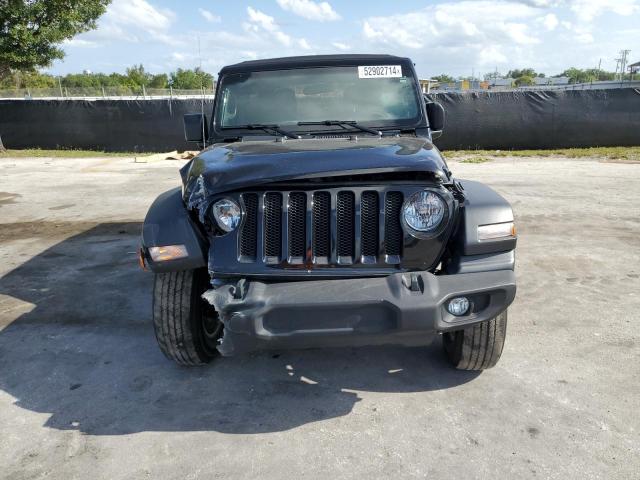 1C4HJXDG2MW830238 Jeep Wrangler U 5