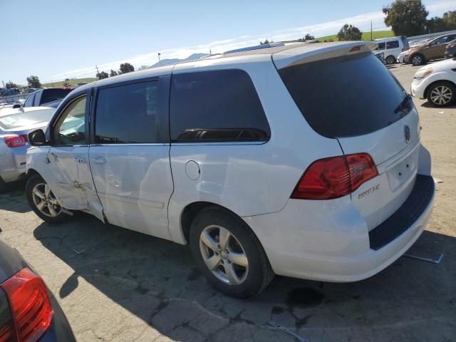 2V4RW3D1XAR354096 2010 Volkswagen Routan Se