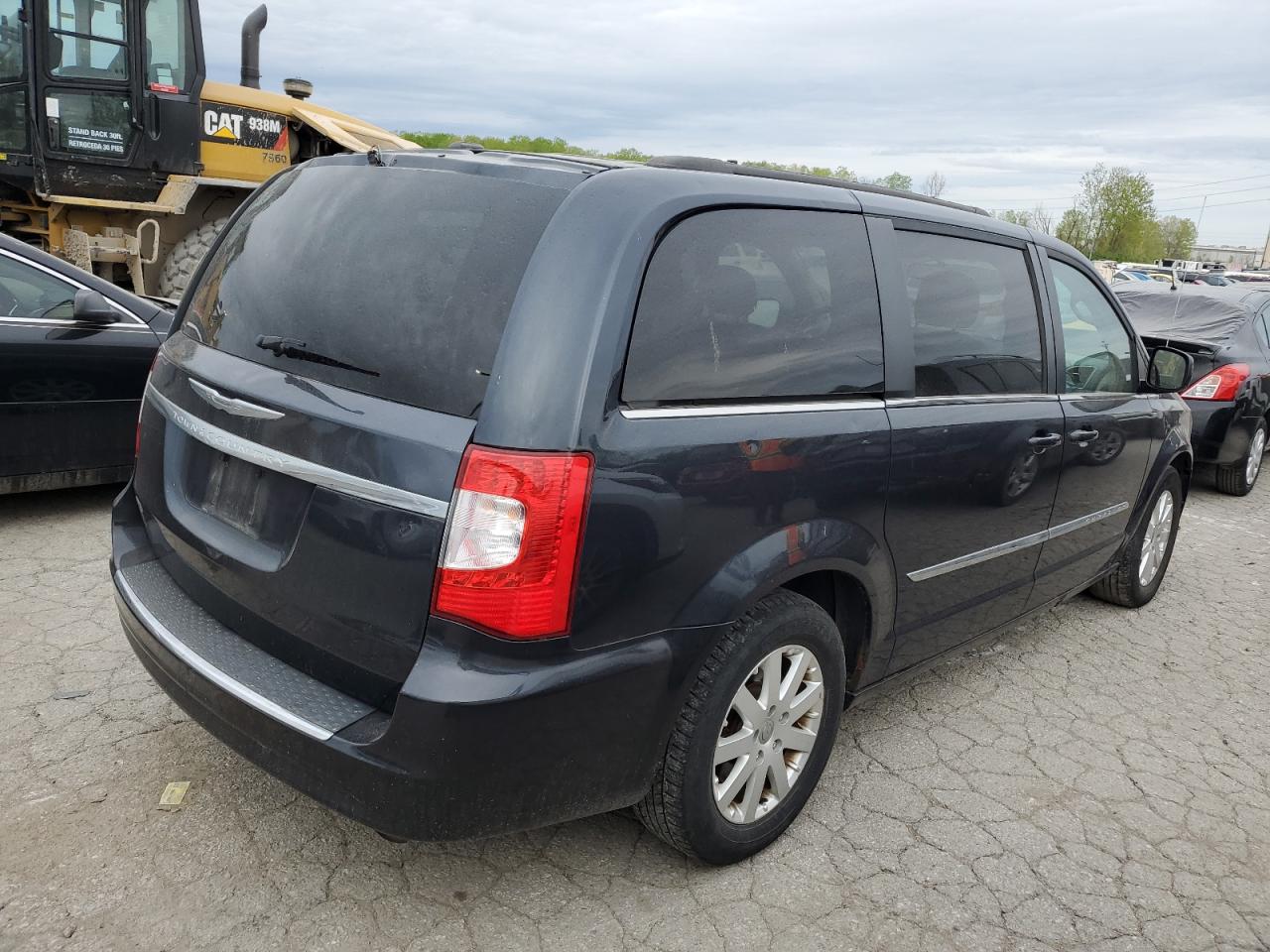 Lot #2494534163 2014 CHRYSLER TOWN & COU