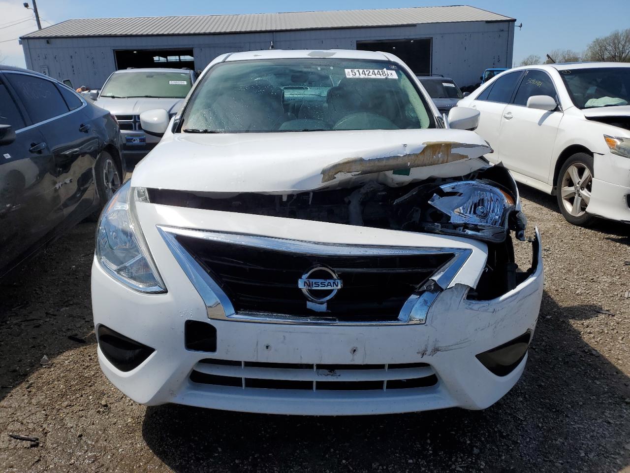 3N1CN7AP3JL805369 2018 Nissan Versa S