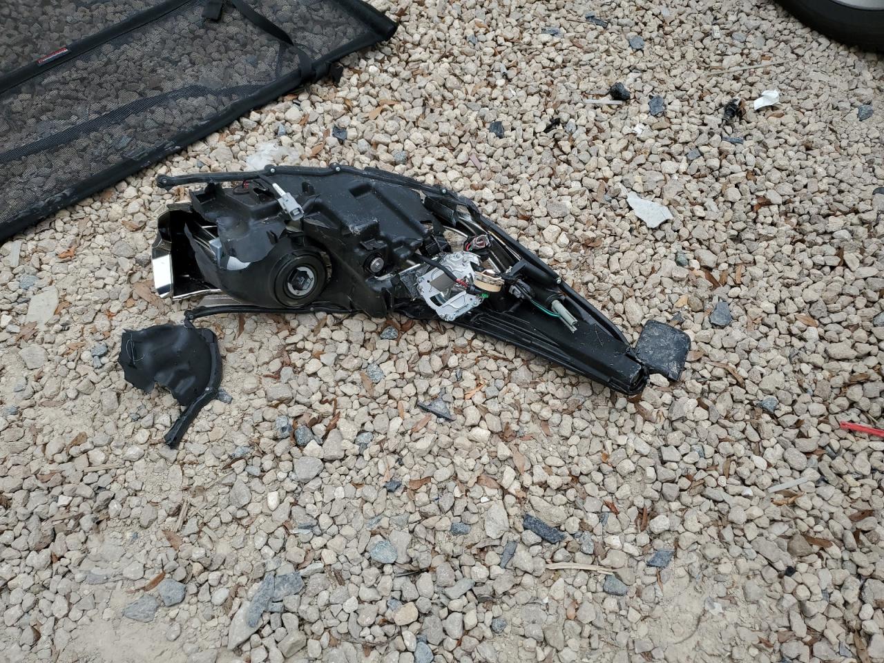 5TDKZRFHXJS270710 2018 Toyota Highlander Se