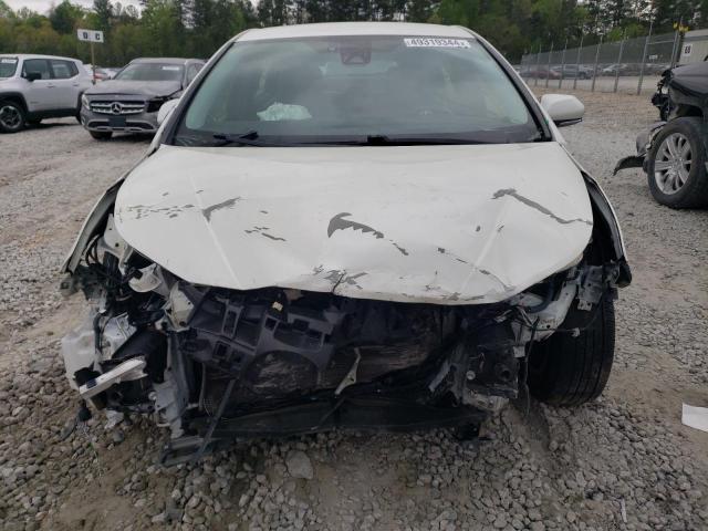 Lot #2438532557 2017 TOYOTA PRIUS salvage car