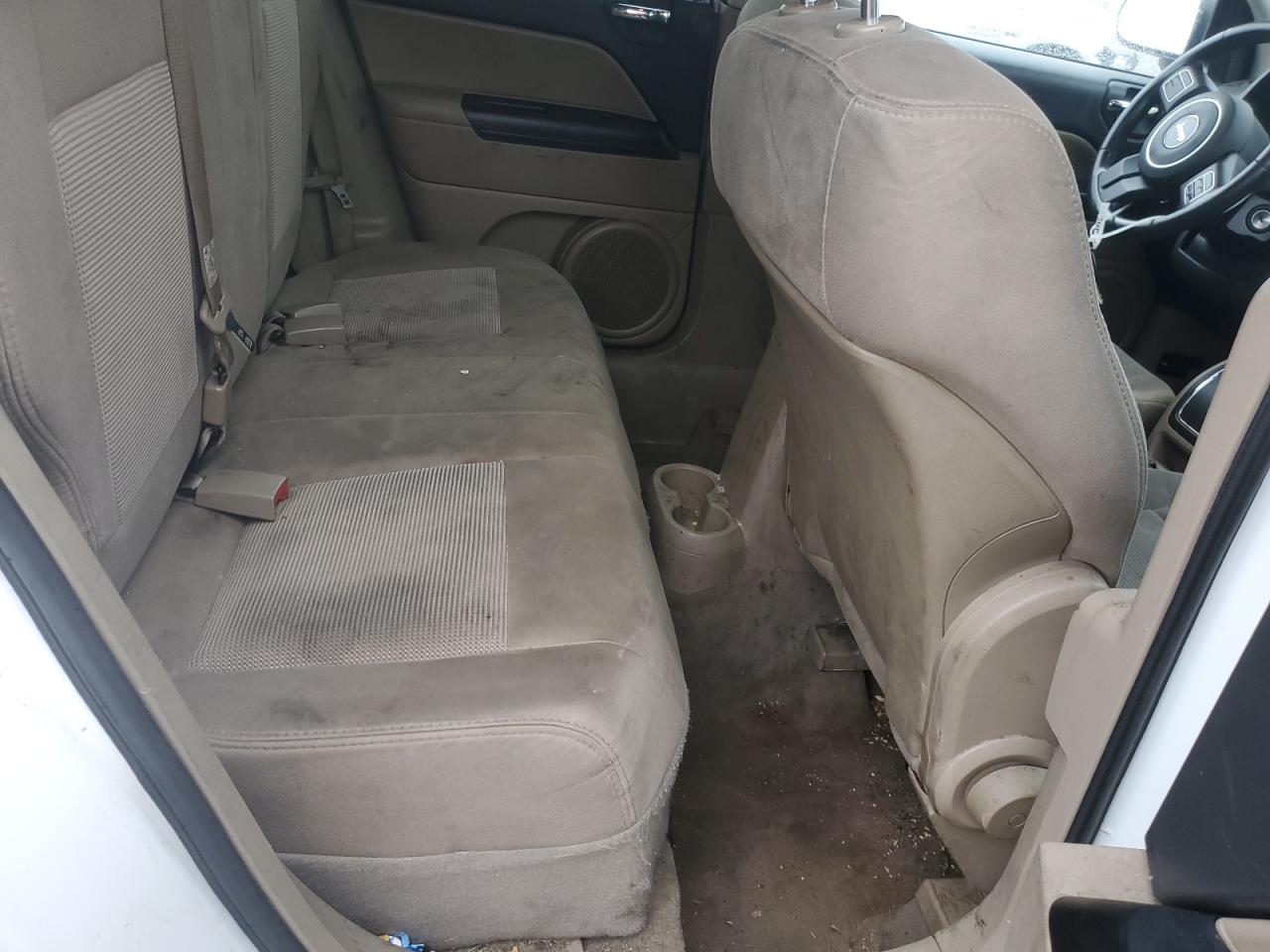 1J4NT1FA6BD290138 2011 Jeep Compass Sport