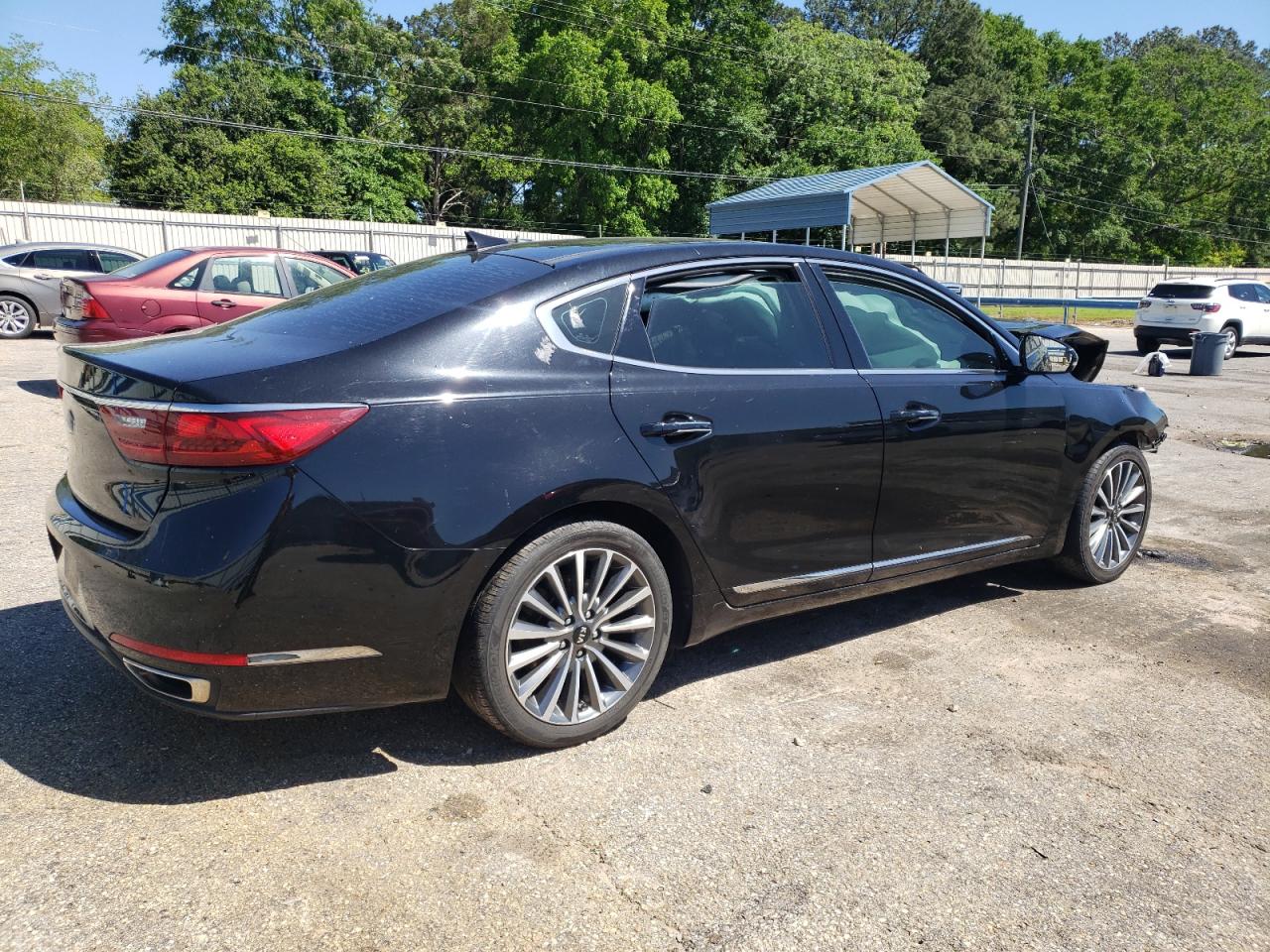 KIA CADENZA PREMIUM