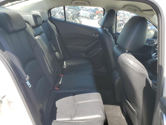 2018 Mazda 3 - Image 10