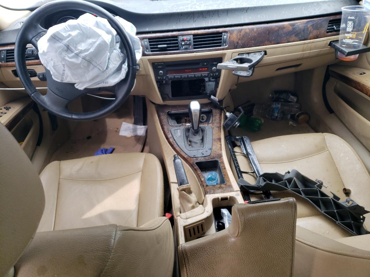 WBAPH77559NL81553 2009 BMW 328 I