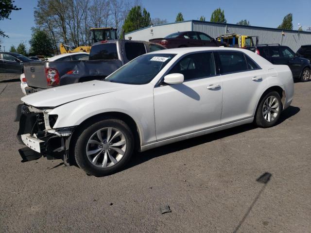 2015 Chrysler 300 Limited VIN: 2C3CCAAG5FH833016 Lot: 51751294