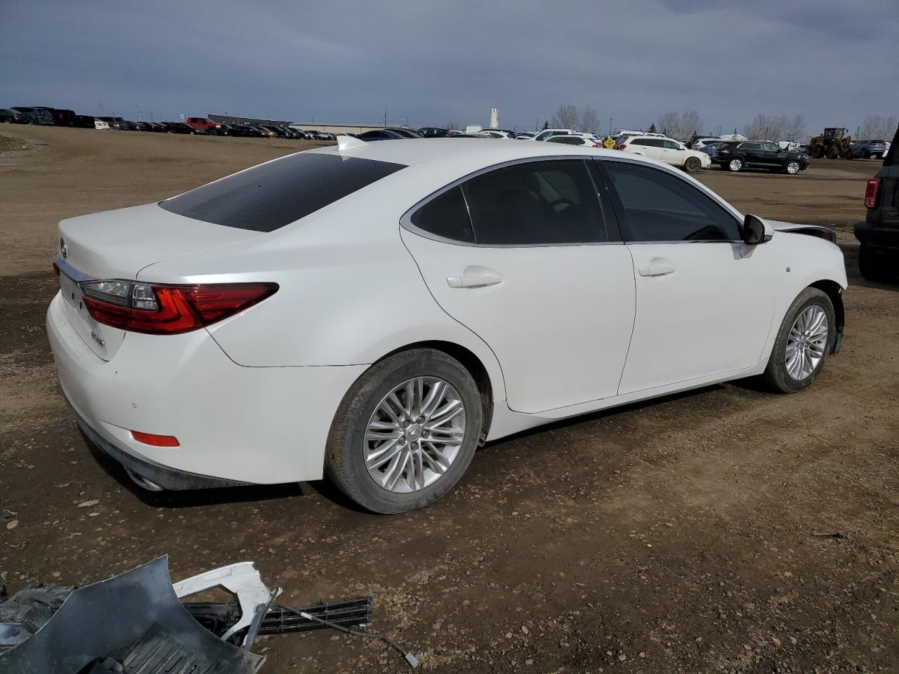 JTHBK1GGXG2228502 2016 Lexus Es 350