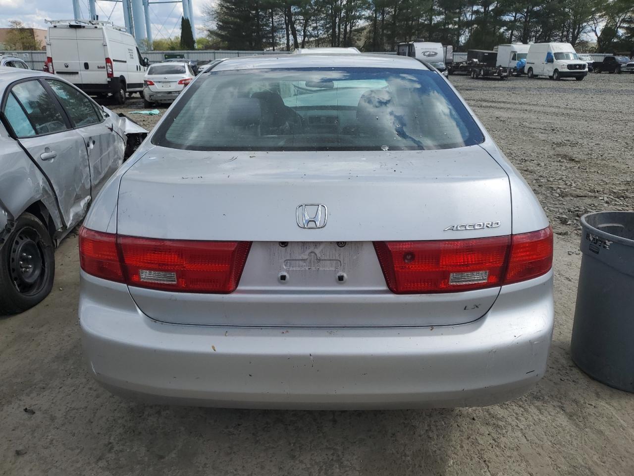 1HGCM56485A102870 2005 Honda Accord Lx