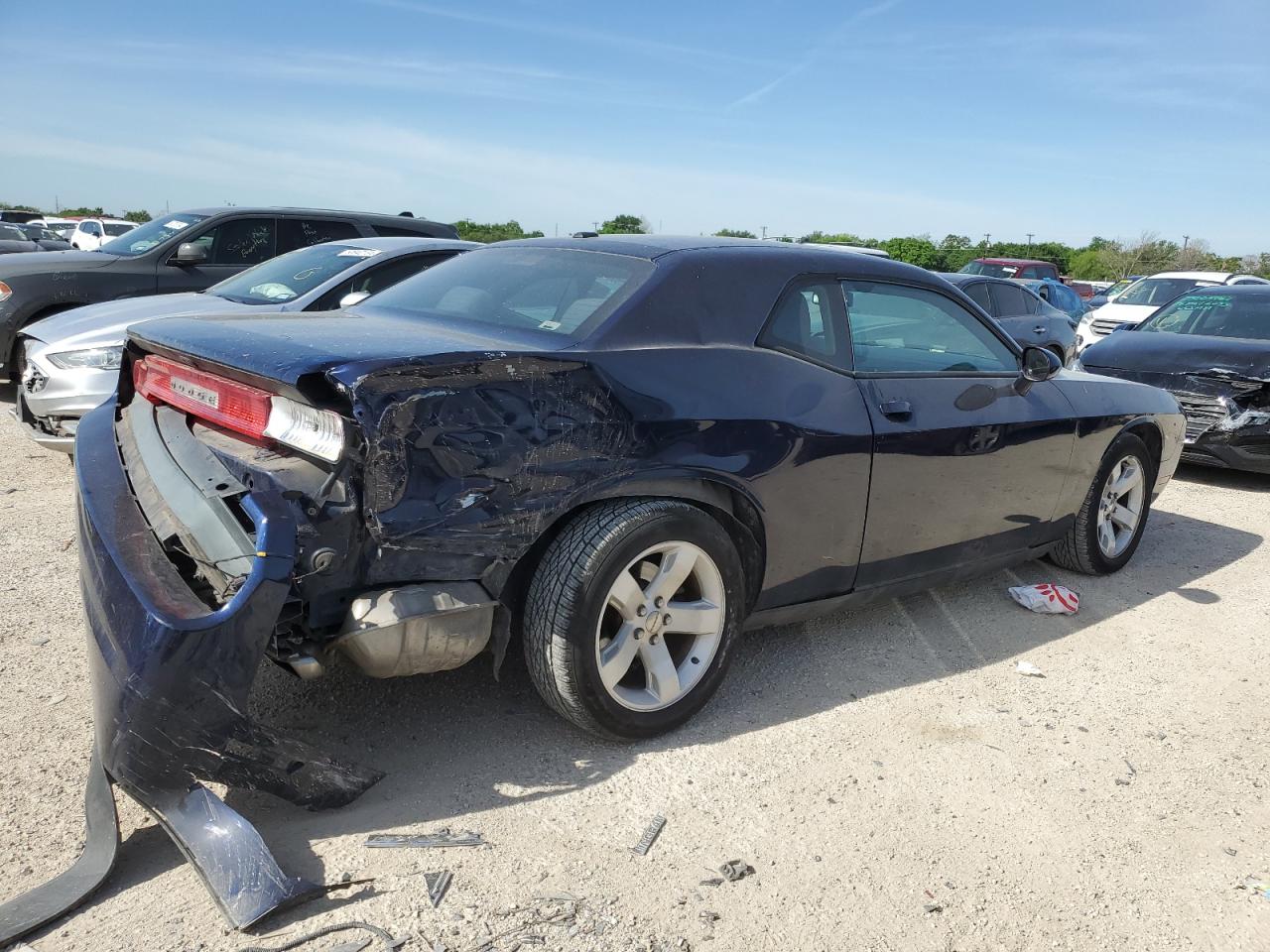 2C3CDYAG8DH723905 2013 Dodge Challenger Sxt