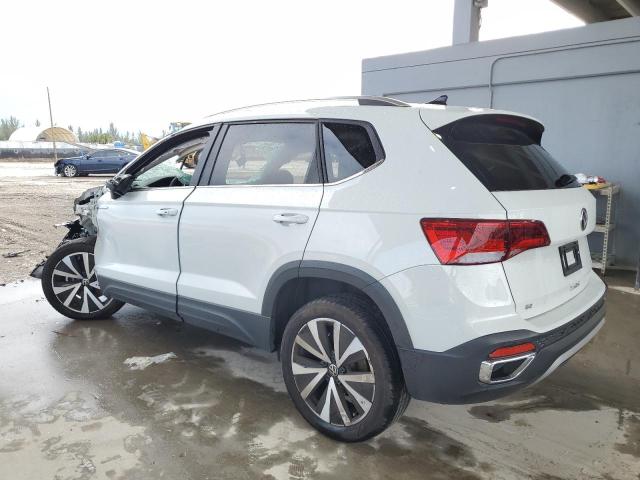 3VVEX7B21PM347516 Volkswagen Taos SE  2