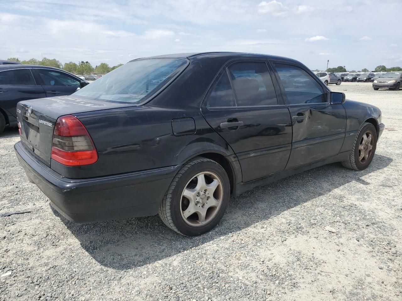 wdbha24g1xa740159 WDBHA24G1XA740159 1999 Mercedes-Benz C 230