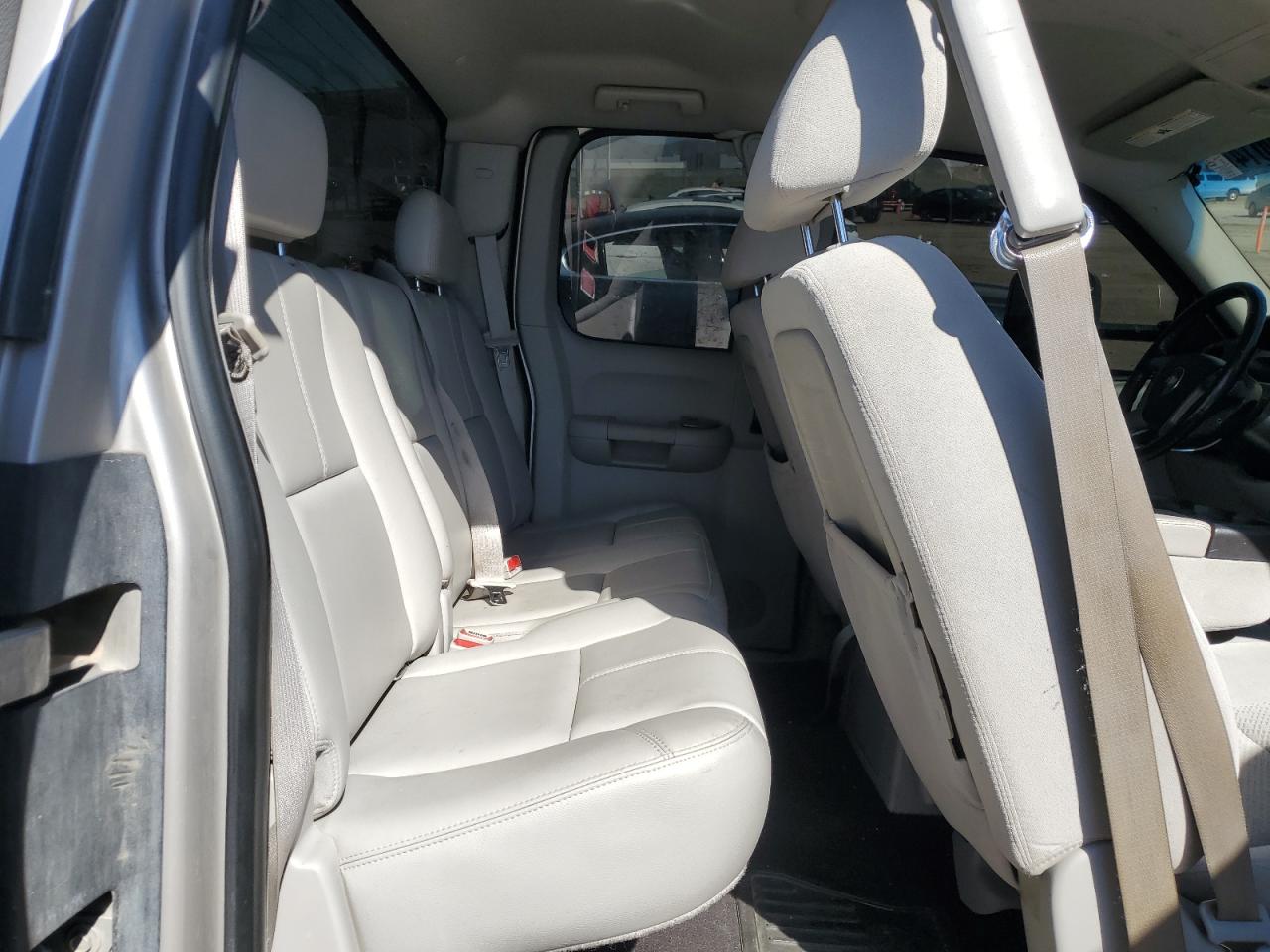 2GCEK190481263570 2008 Chevrolet Silverado K1500