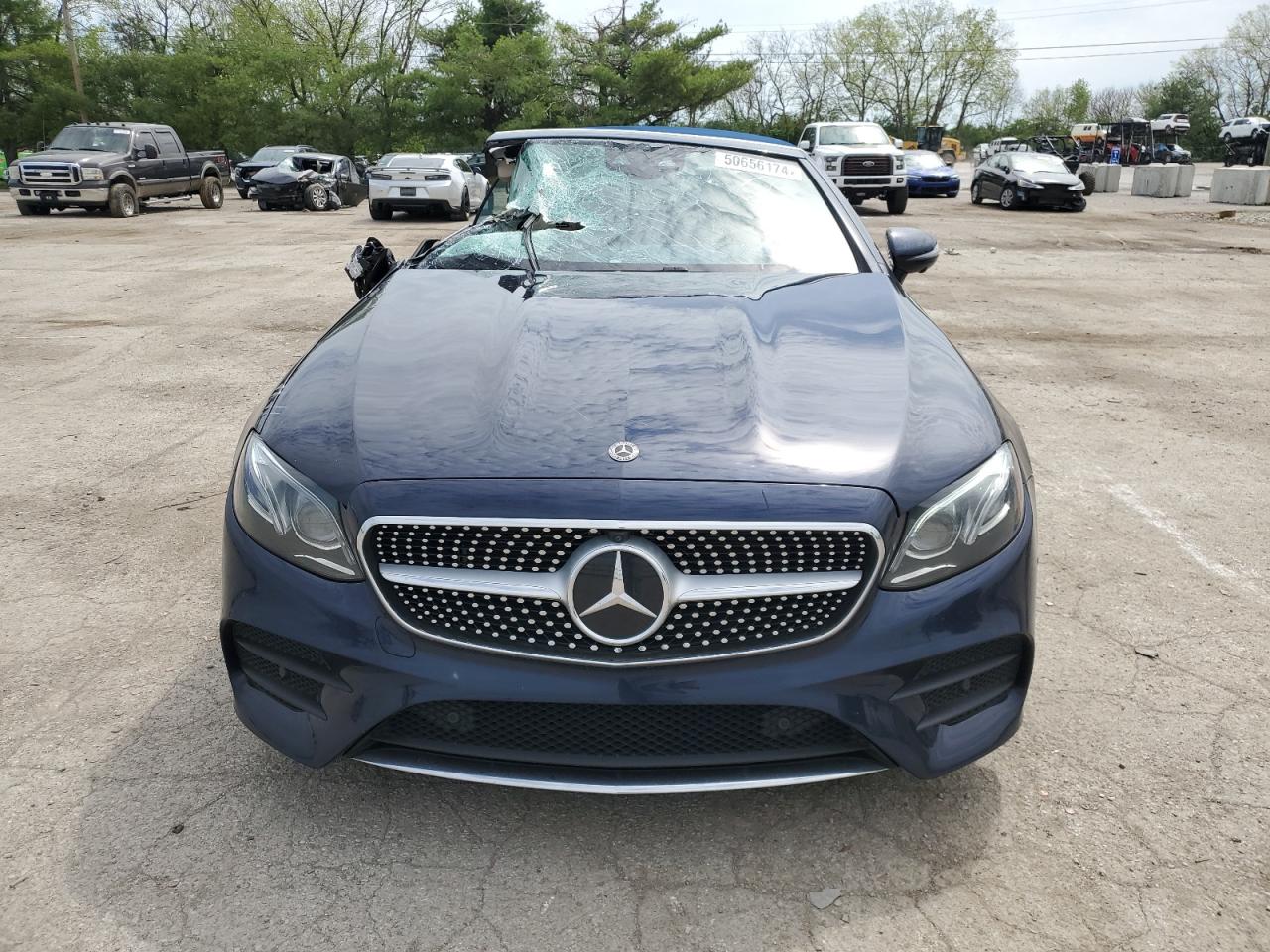 WDD1K6GB2JF052758 2018 Mercedes-Benz E 400 4Matic