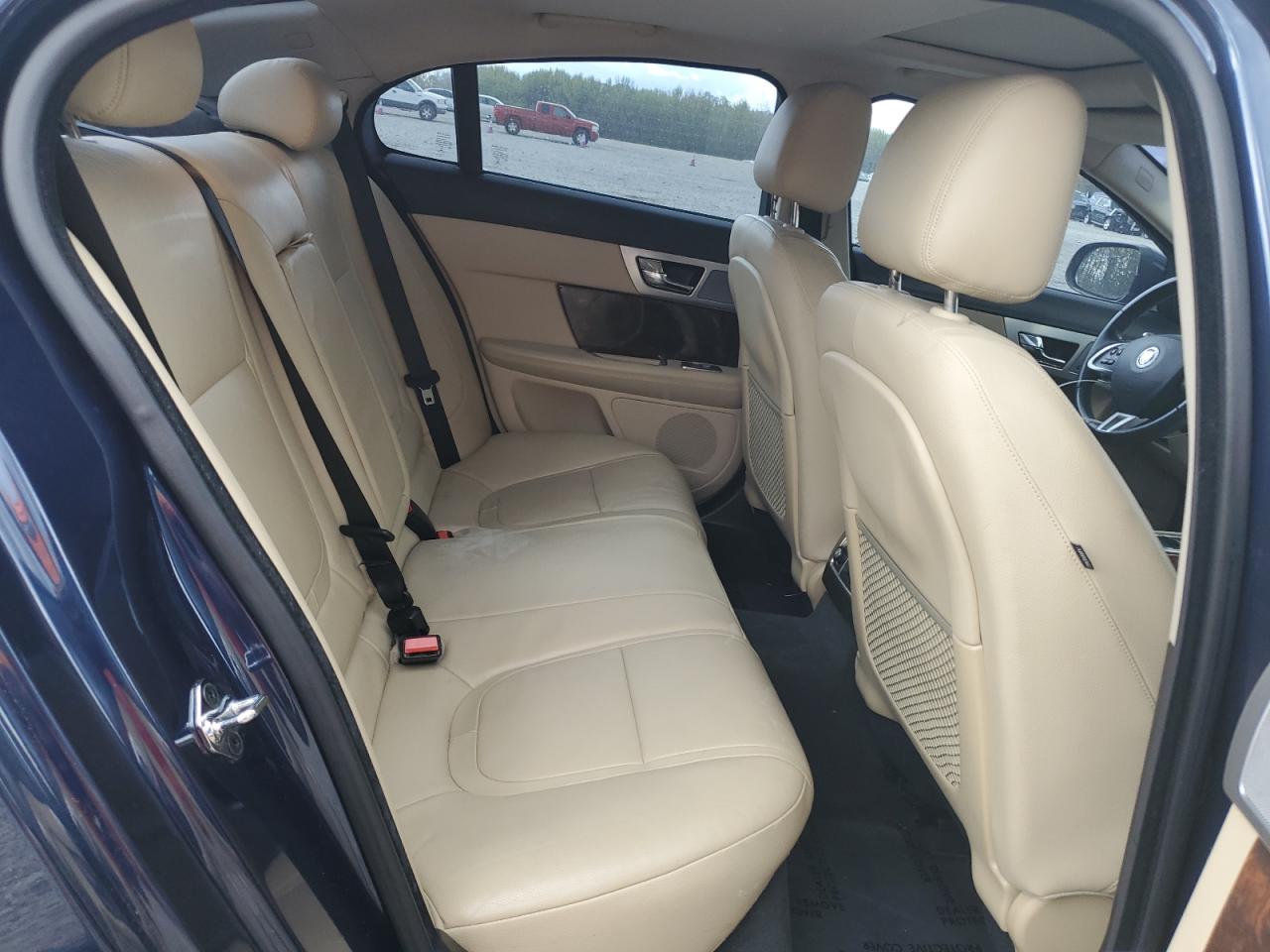SAJWA0ES3DPS97510 2013 Jaguar Xf