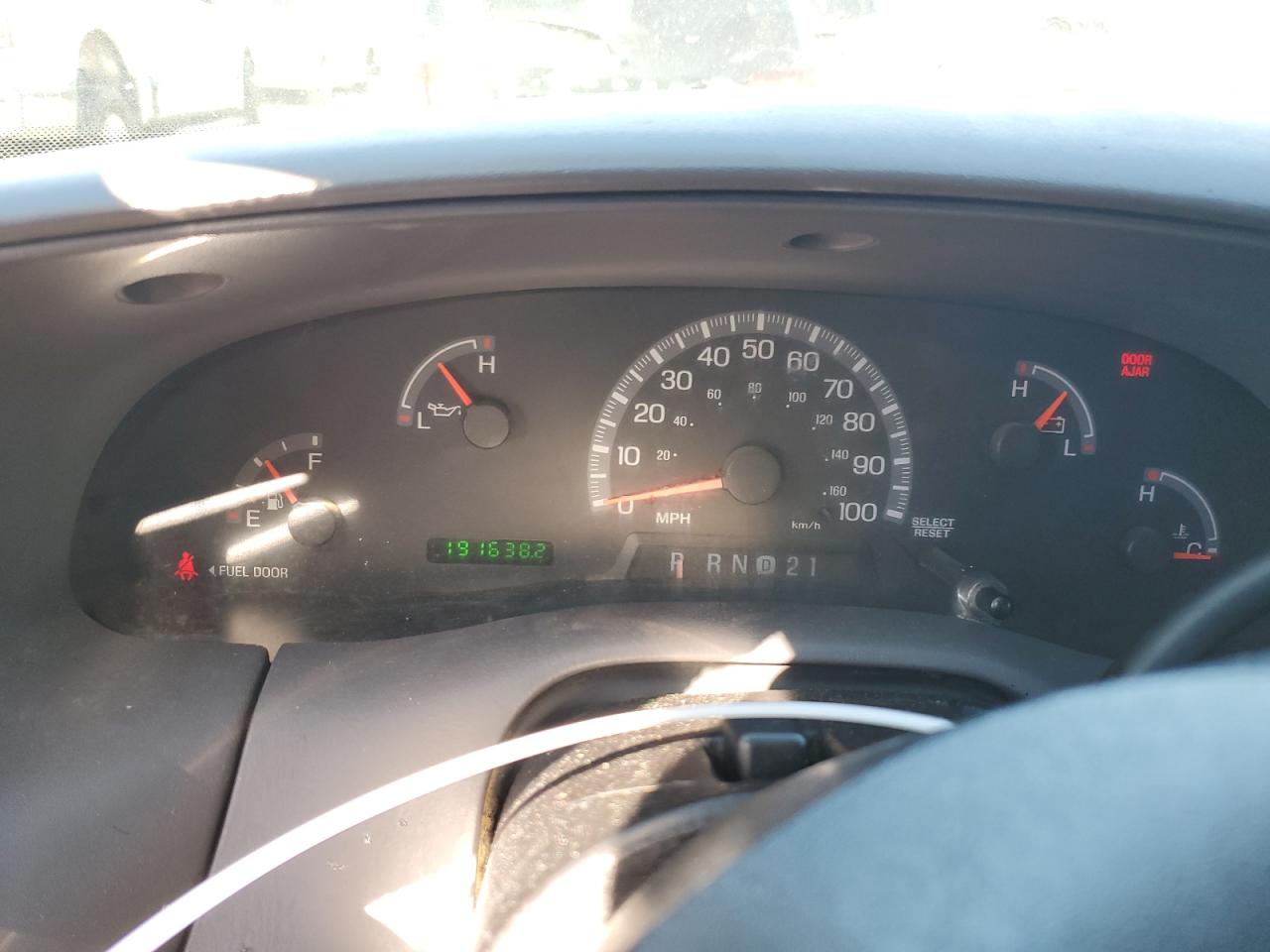 1FTRF17W42NB89117 2002 Ford F150