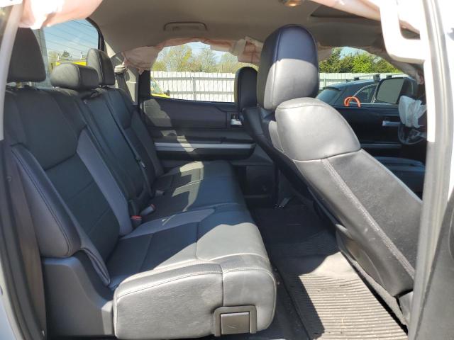 2019 Toyota Tundra - Image 10