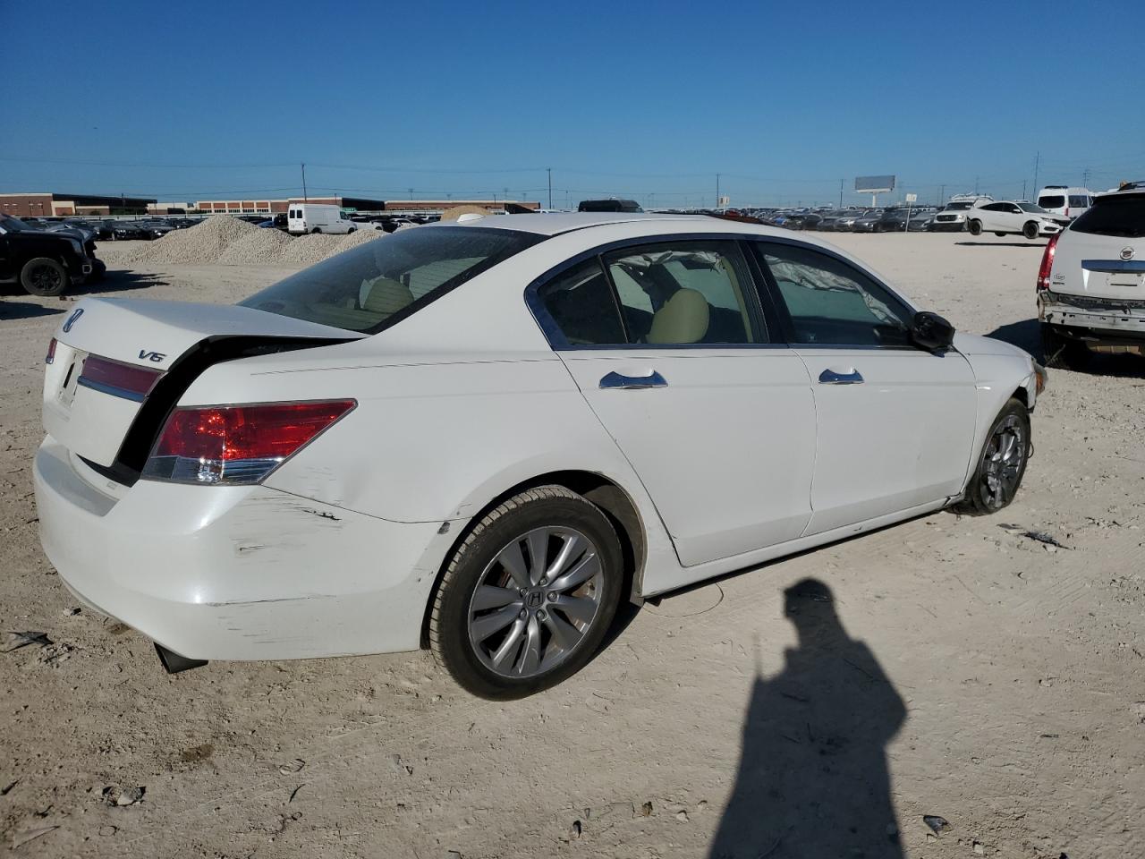 2012 Honda Accord Exl vin: 1HGCP3F83CA029497