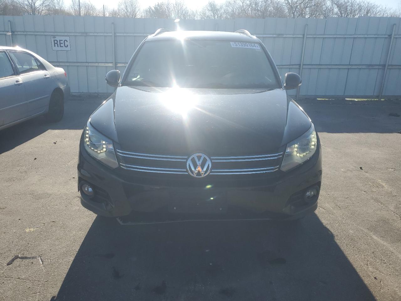 WVGBV7AX9GW516603 2016 Volkswagen Tiguan S