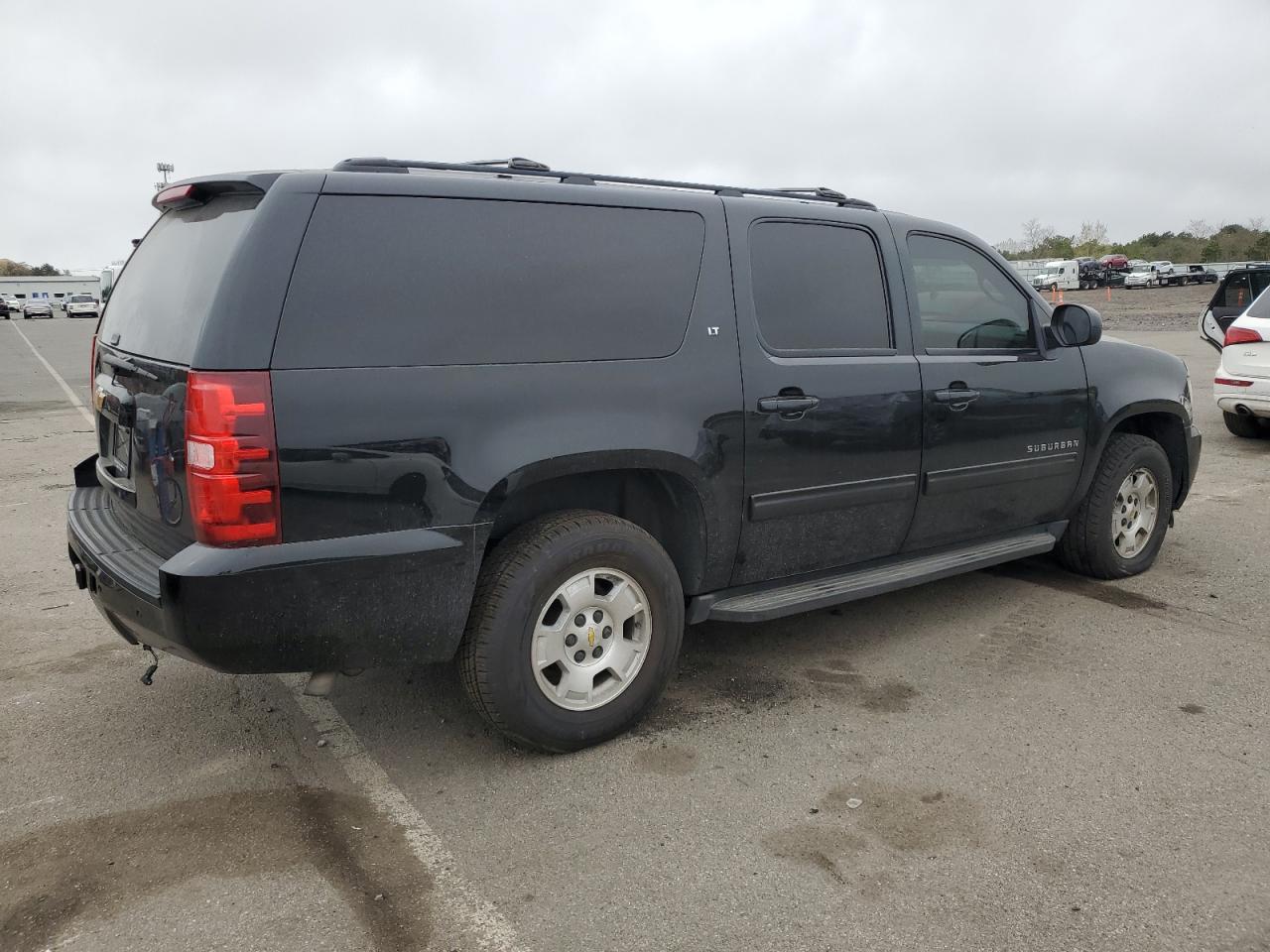 2014 Chevrolet Suburban K1500 Lt vin: 1GNSKJE73ER186304