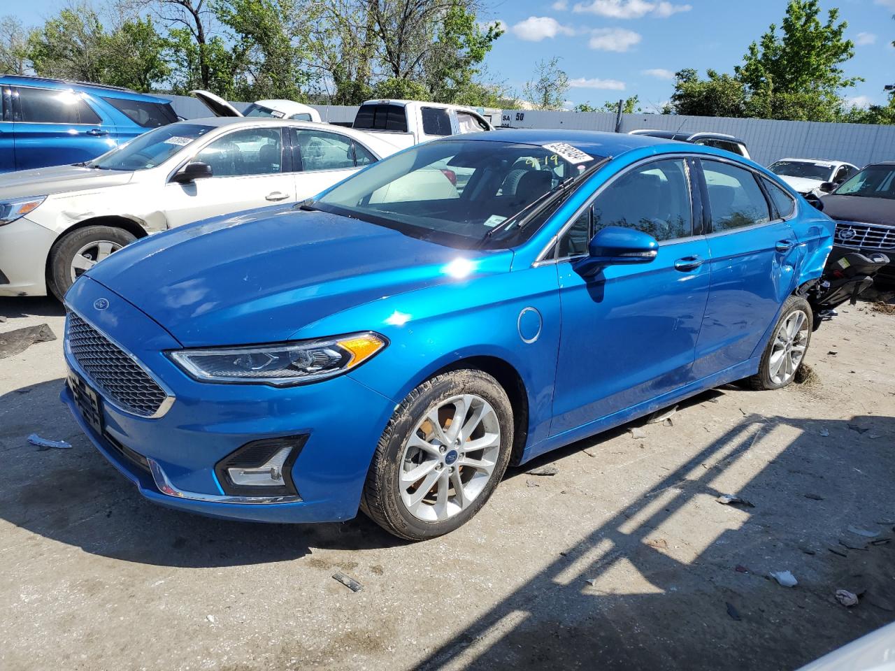 3FA6P0SU9KR145097 2019 Ford Fusion Titanium