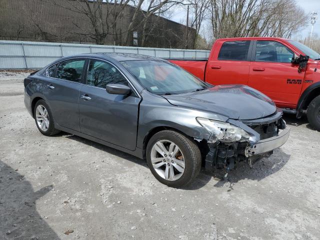 2015 Nissan Altima 2.5 VIN: 1N4AL3AP9FN881792 Lot: 51812944