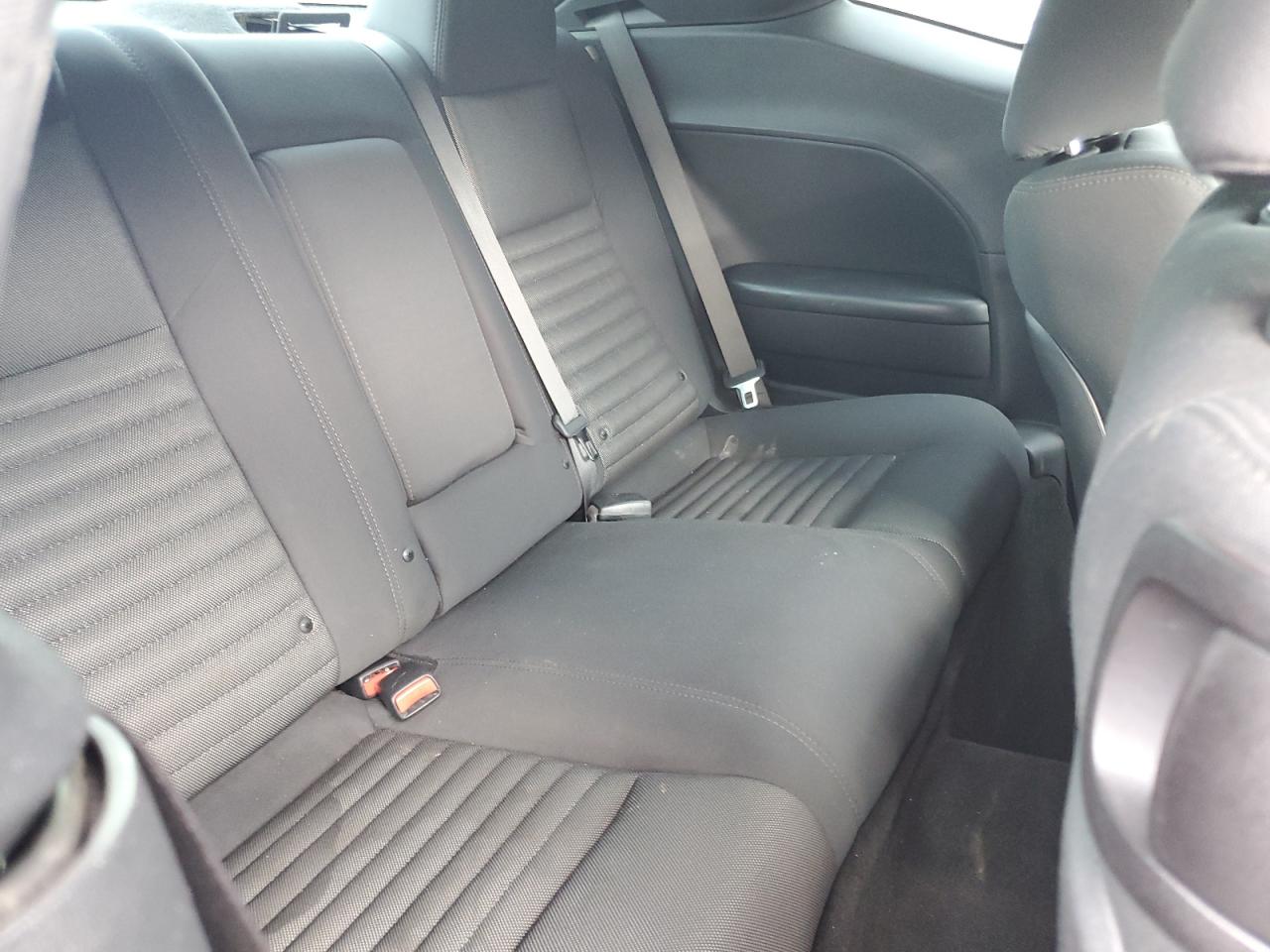 2C3CDYAG9DH581502 2013 Dodge Challenger Sxt