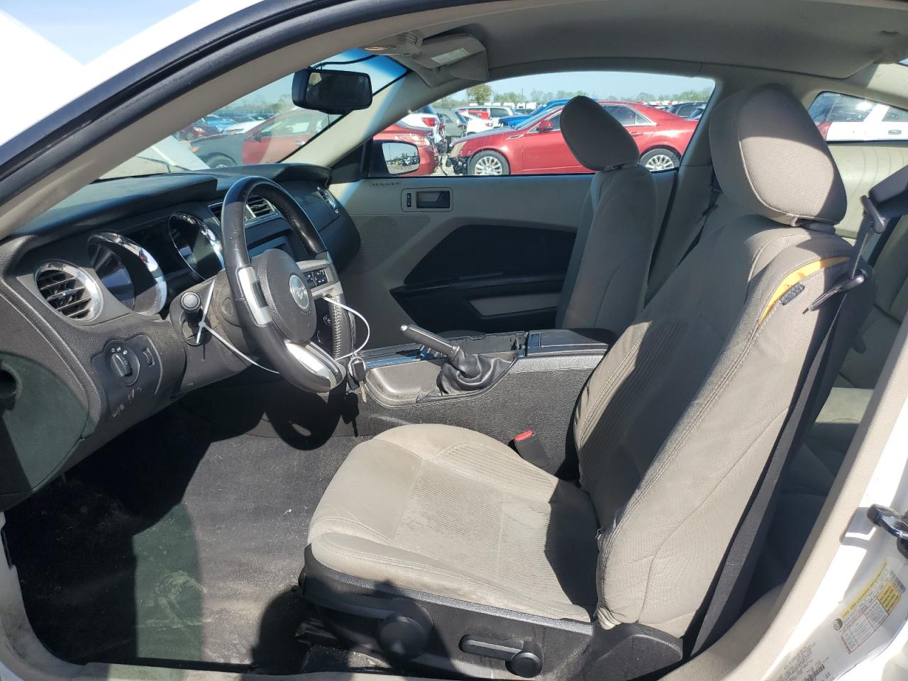 1ZVBP8AN9A5130910 2010 Ford Mustang