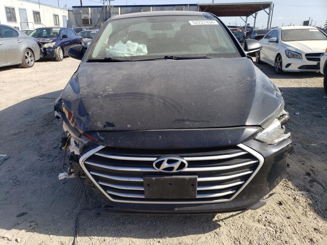 2018 Hyundai Elantra Se vin: KMHD74LF9JU505917