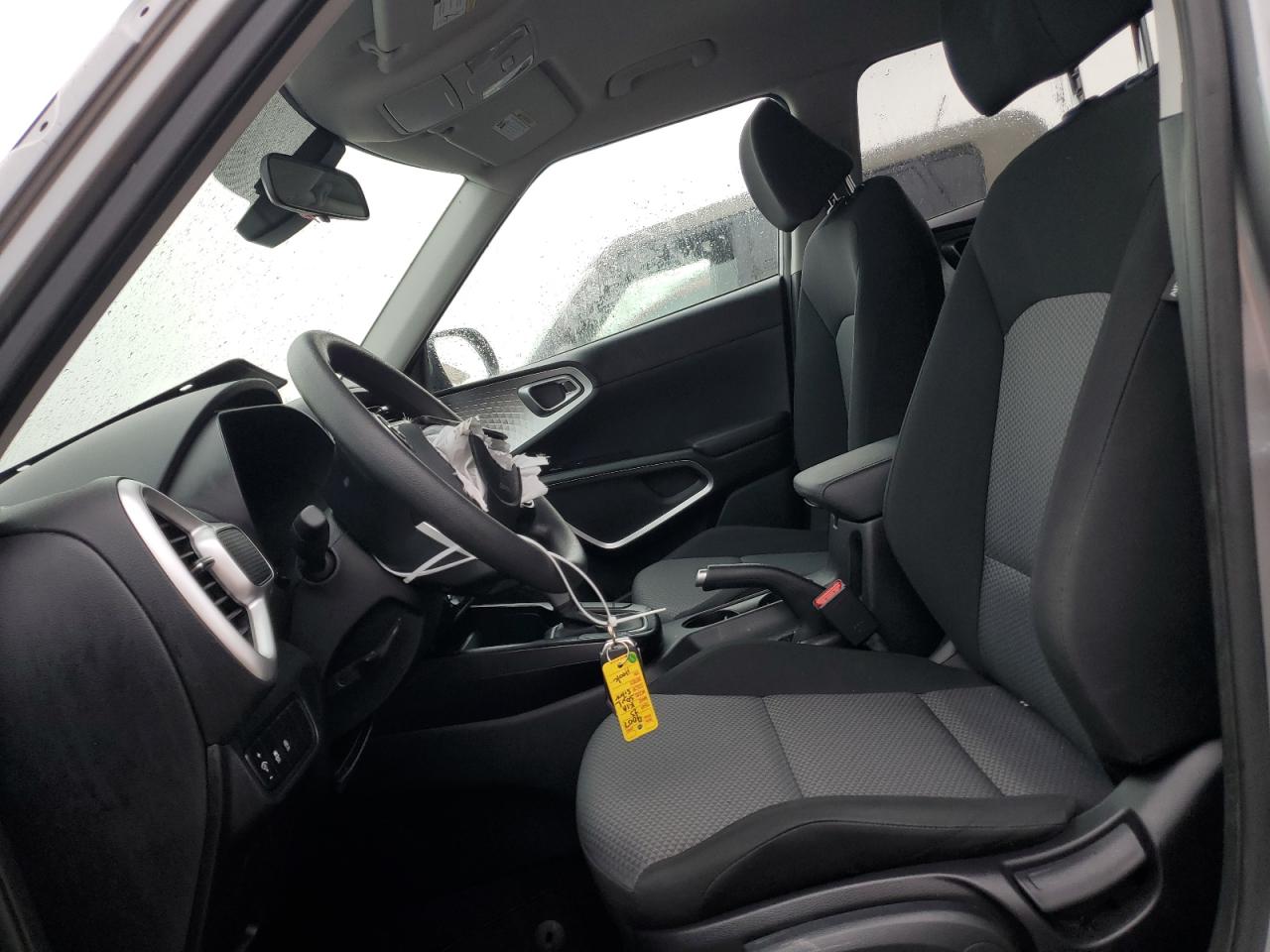 KNDJ23AU2P7852451 2023 Kia Soul Lx