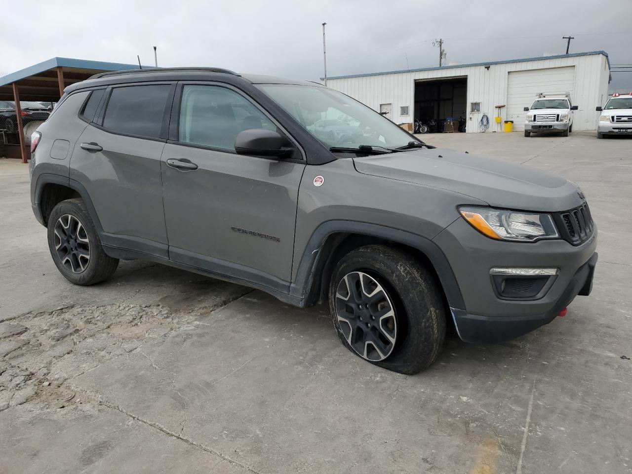 3C4NJDDB3LT117116 2020 Jeep Compass Trailhawk