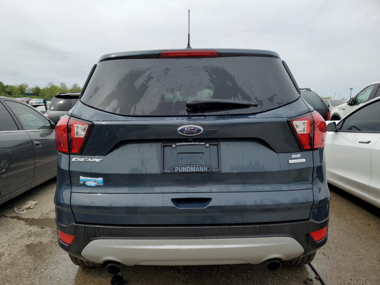 1FMCU0GD4KUC03412 2019 Ford Escape Se