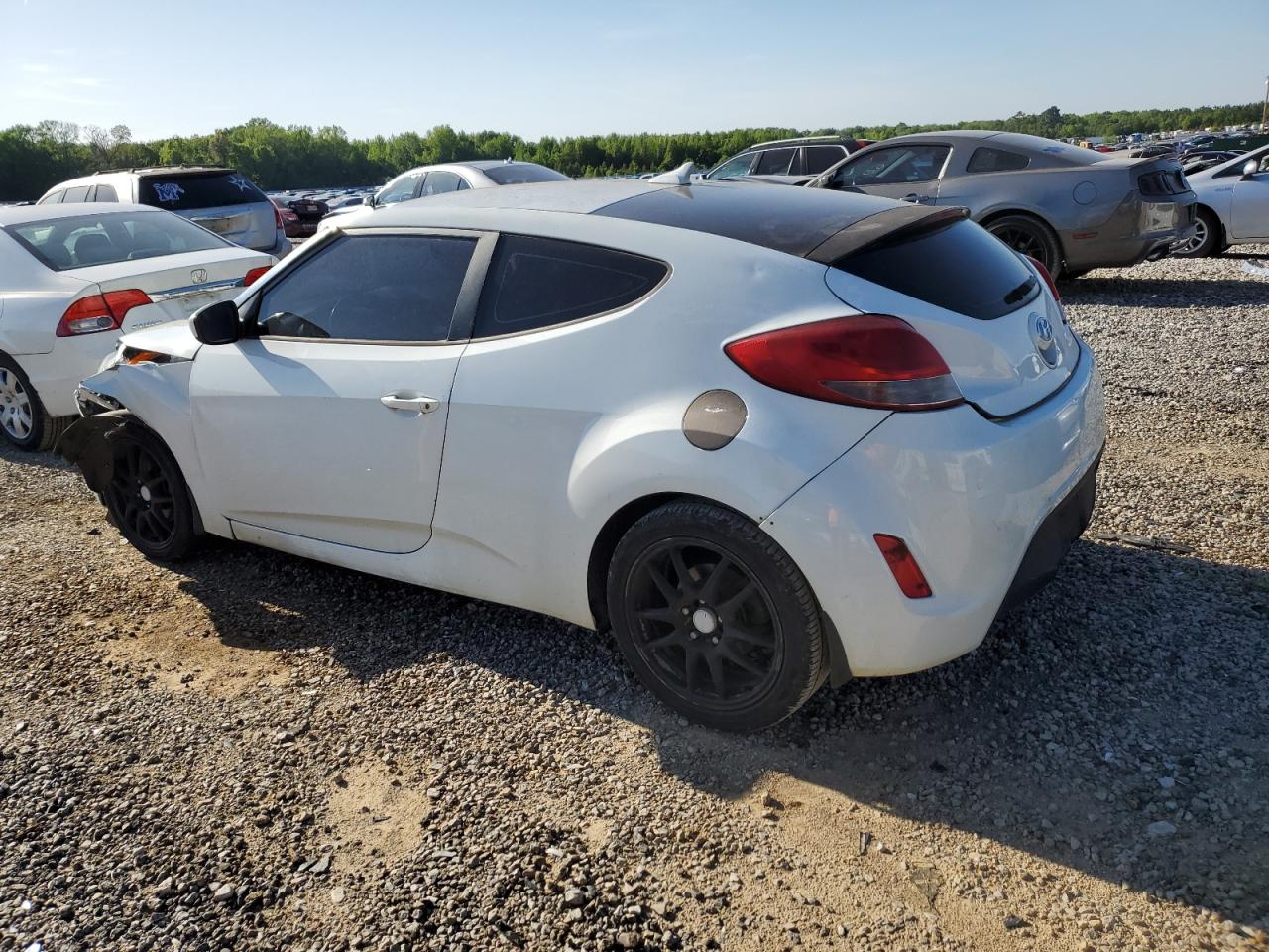 2012 Hyundai Veloster vin: KMHTC6AD3CU049498