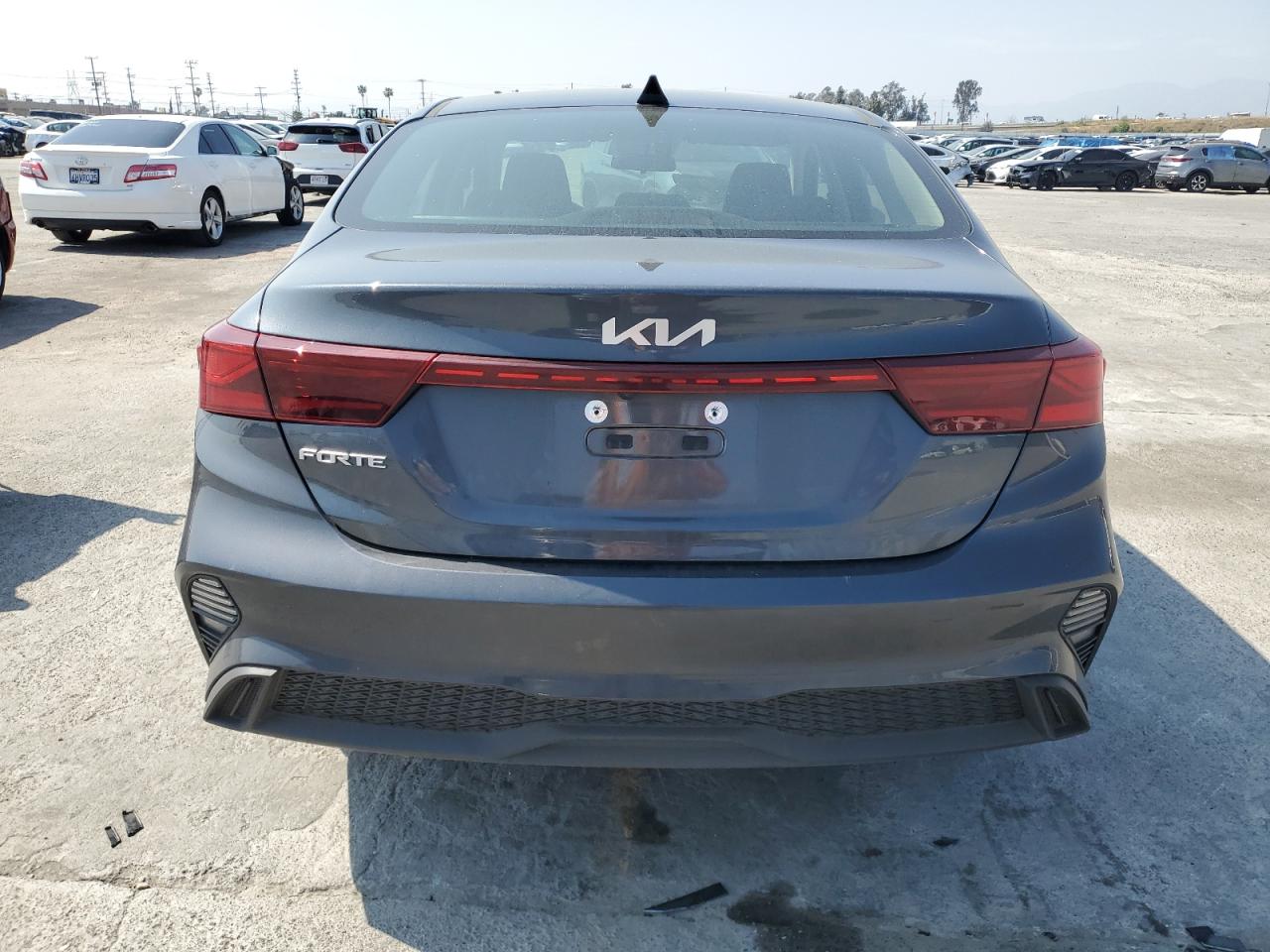 3KPF24AD8PE651892 2023 Kia Forte Lx