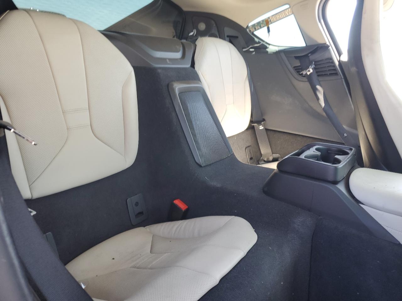 WBY2Z2C59GV675892 2016 BMW I8