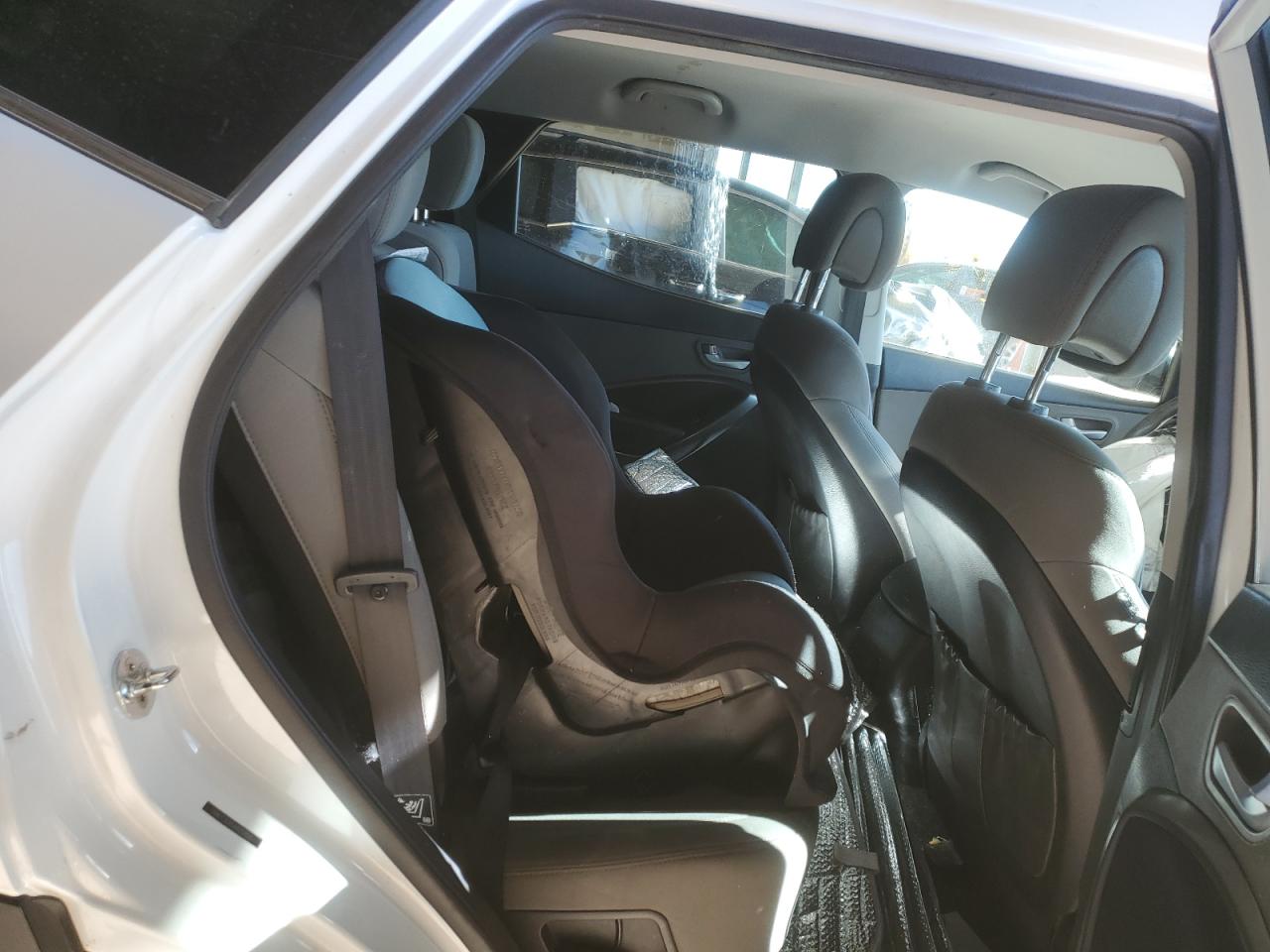 5NMZT3LB1JH071853 2018 Hyundai Santa Fe Sport