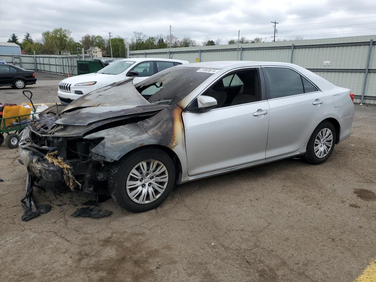 4T4BF1FK2ER431530 2014 Toyota Camry L