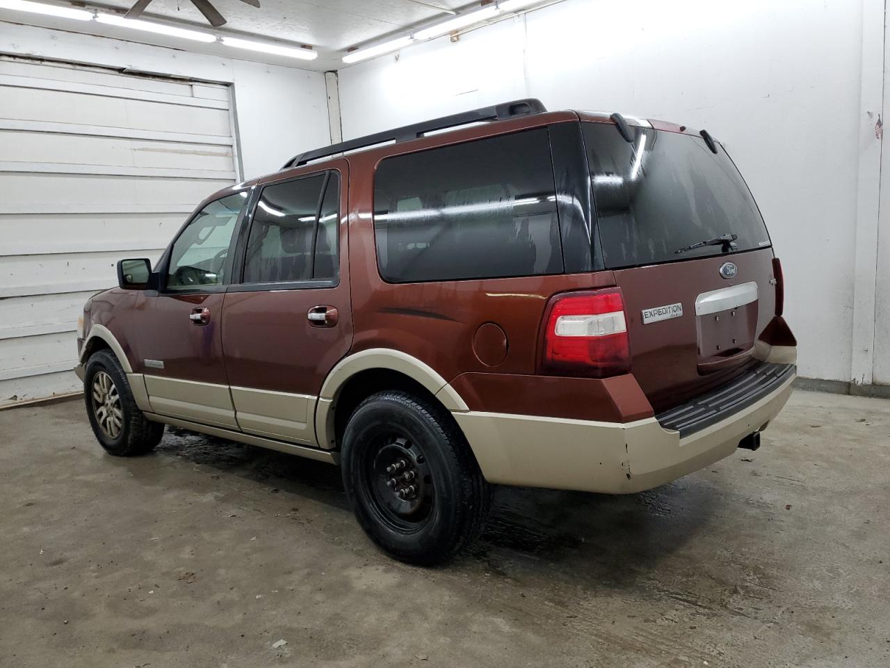 1FMFU175X8LA48326 2008 Ford Expedition Eddie Bauer