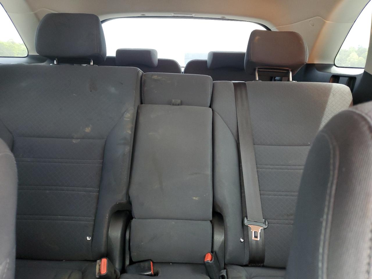 5XYPG4A57JG393373 2018 Kia Sorento Lx