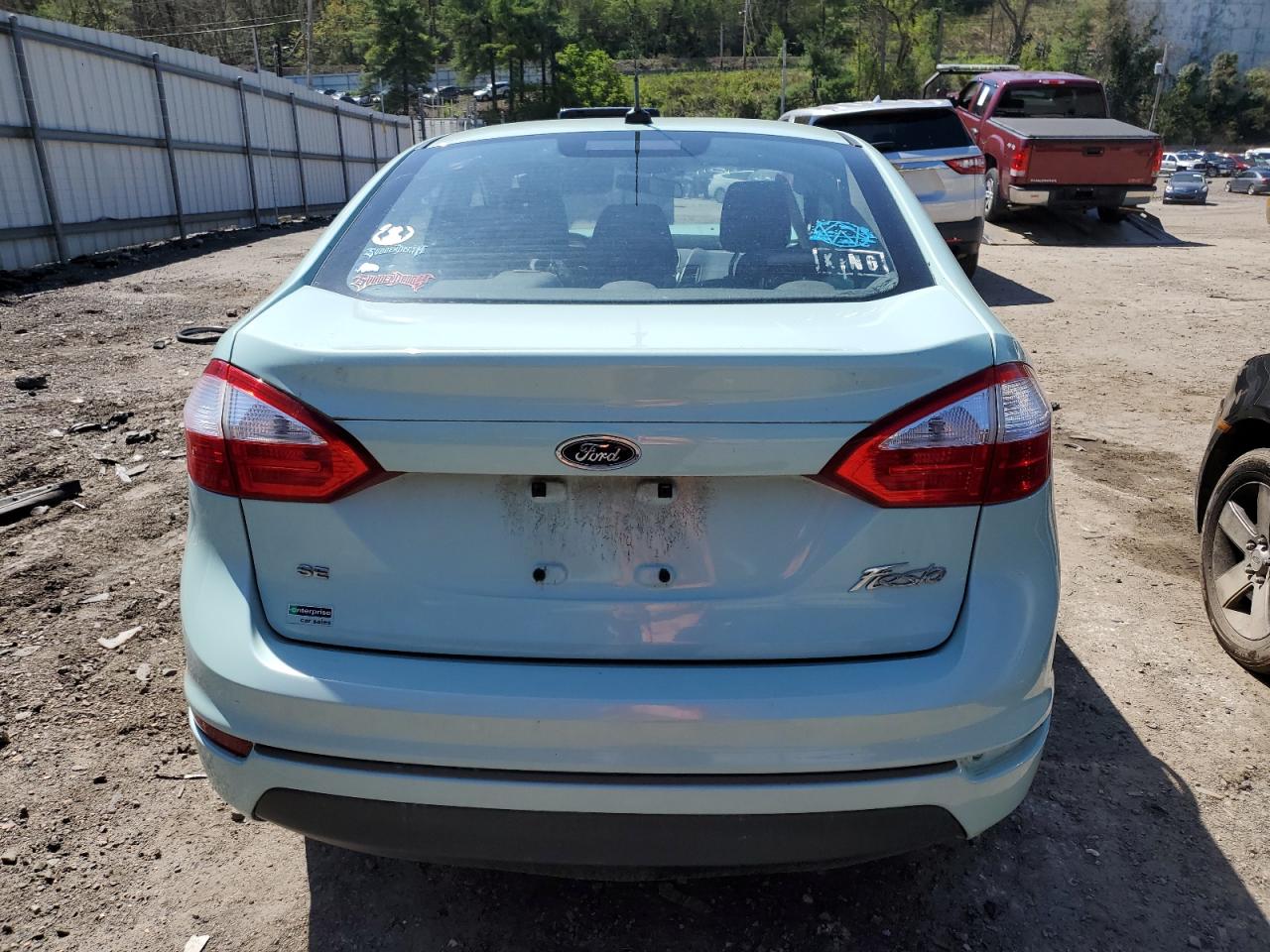 3FADP4BJ5HM132065 2017 Ford Fiesta Se