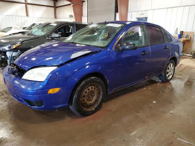Lot #2478096743 2005 FORD FOCUS ZX4 salvage car
