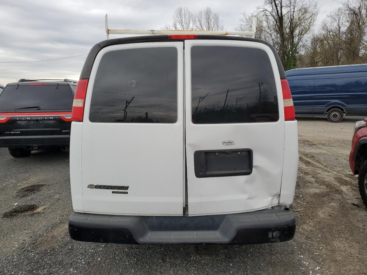 1GCSGAFX0D1113400 2013 Chevrolet Express G1500