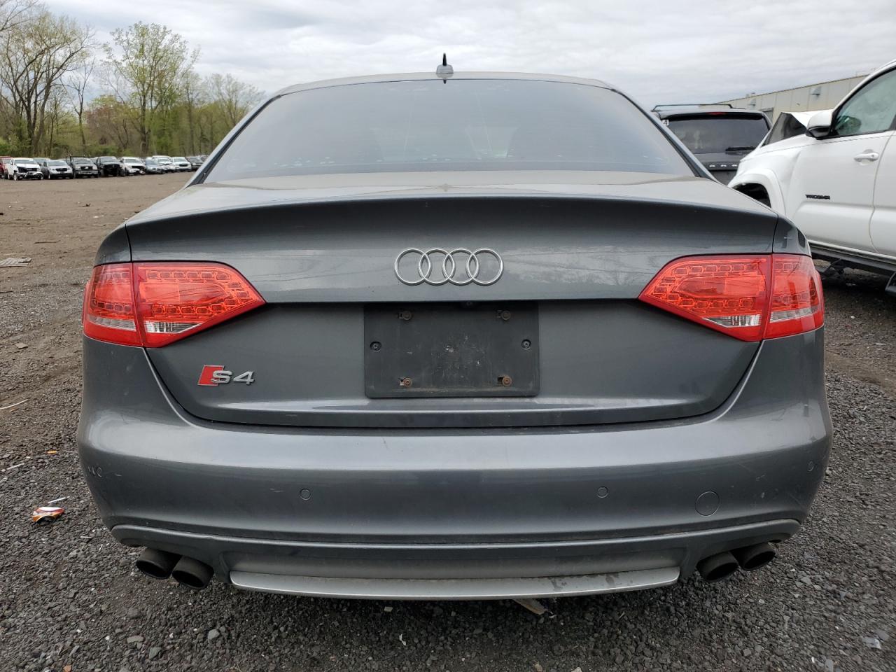 2012 Audi S4 Premium Plus vin: WAUBGAFL6CA056175