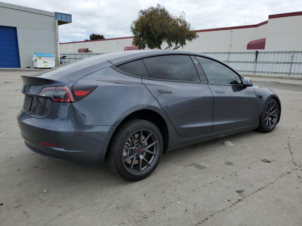 5YJ3E1EAXPF680667 2023 Tesla Model 3