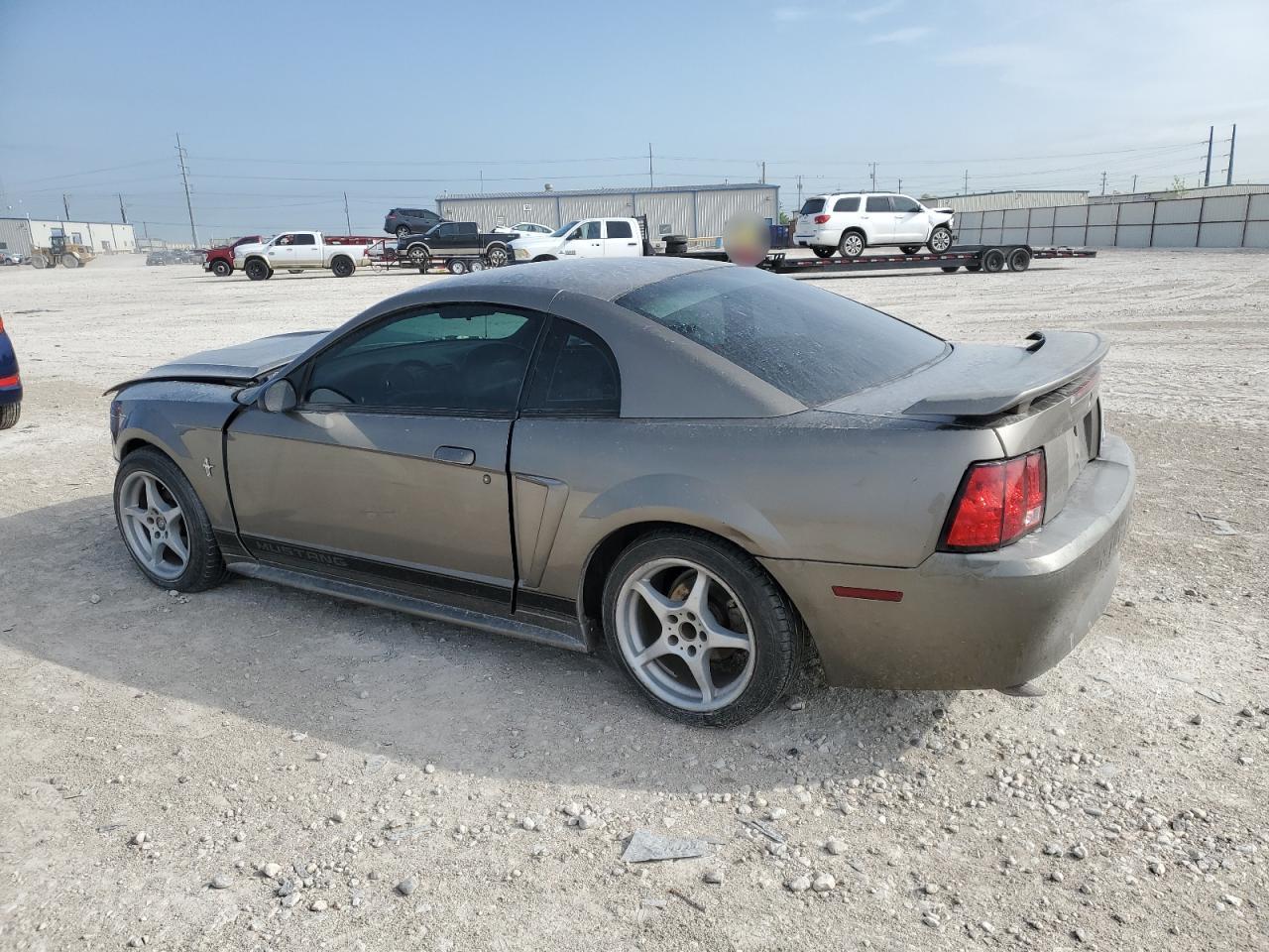 1FAFP404X2F105697 2002 Ford Mustang