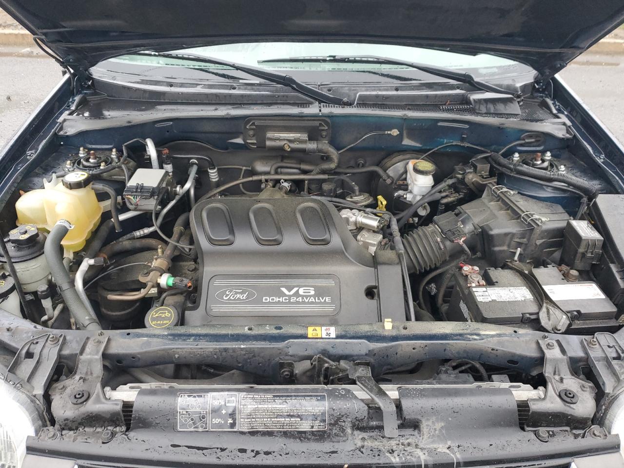 1FMCU04112KB01085 2002 Ford Escape Xlt